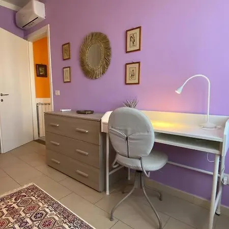 Apartment Florentia Viola I